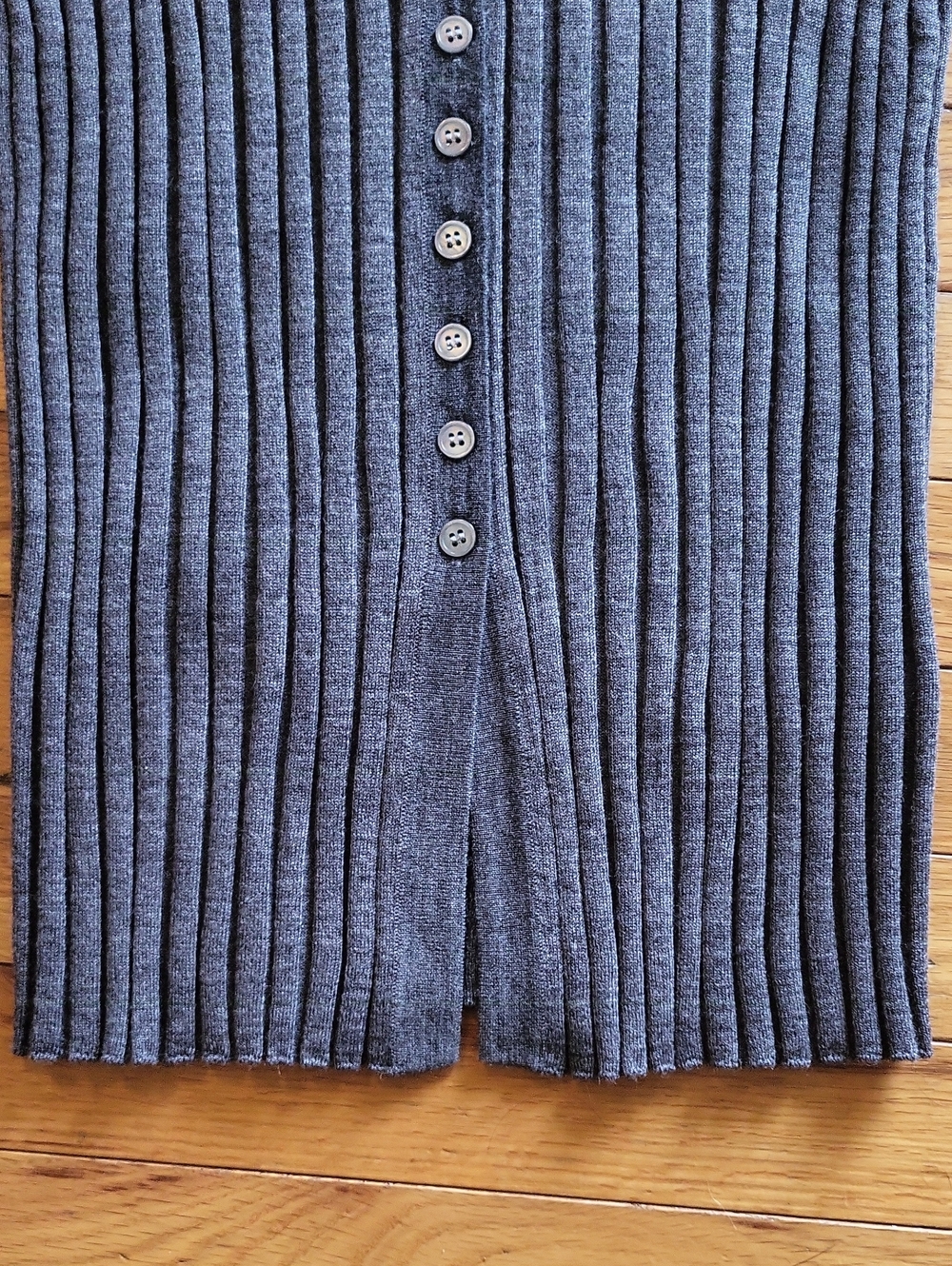 Merino Wool Wide Rib Cardigan - Picture 3 of 7